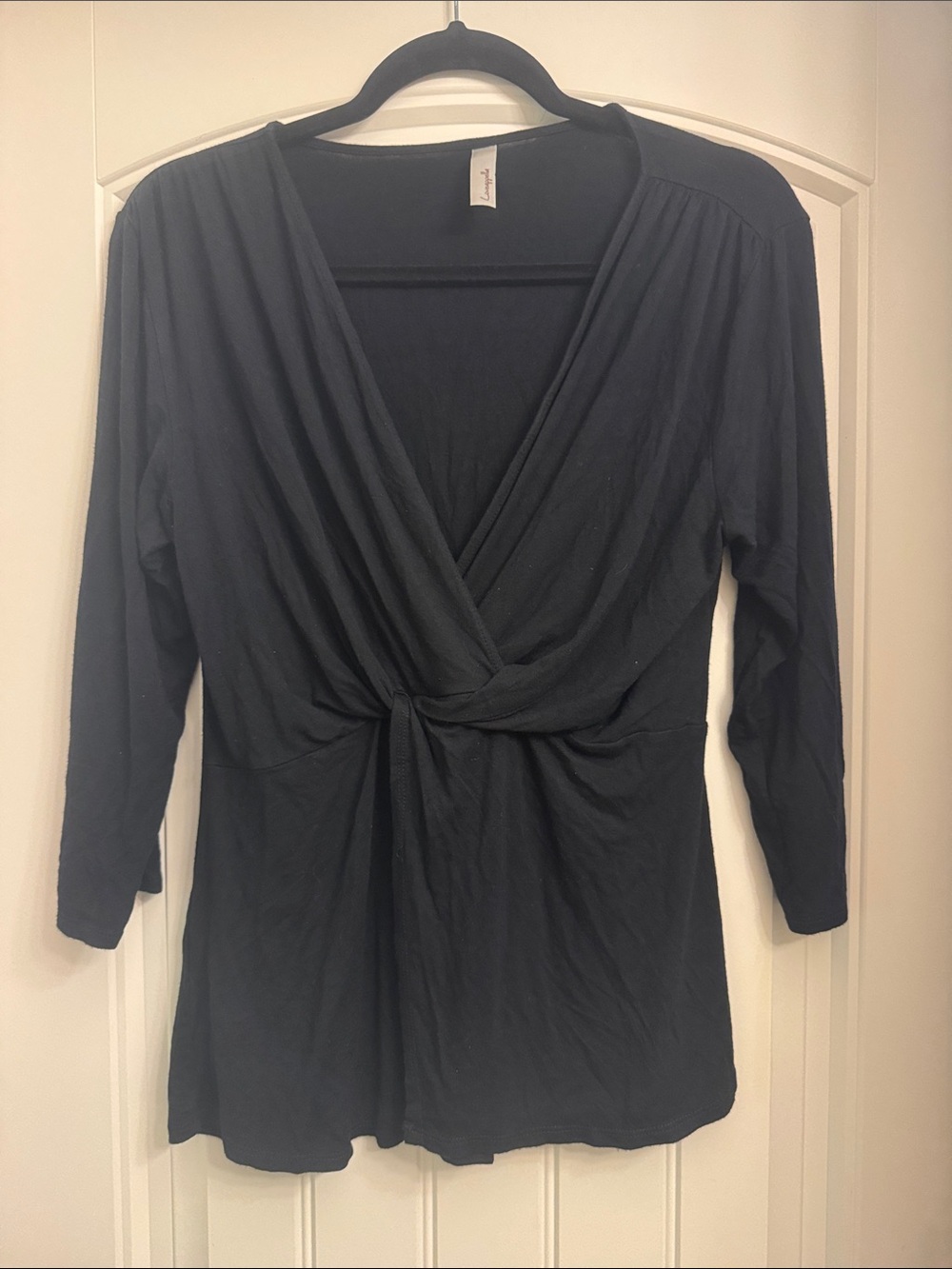 Loveappella Black Twist-Front Long Sleeve Tunic, soft, excellent condition, M